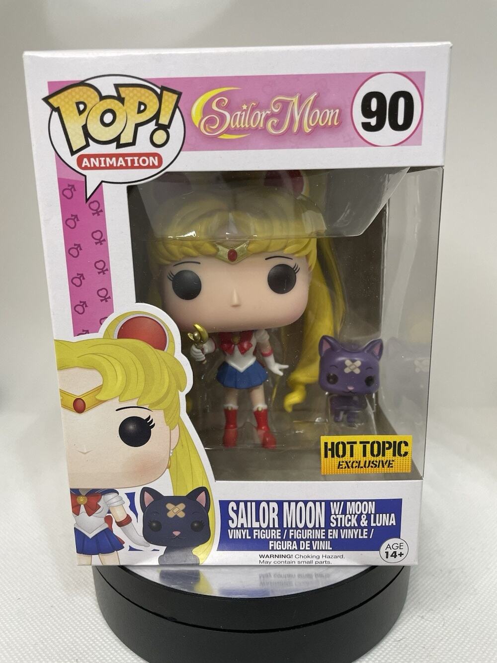 Funko Pop! Sailor Moon w/ Moon Stick & Luna- Hot Topic Exclusive - Mint